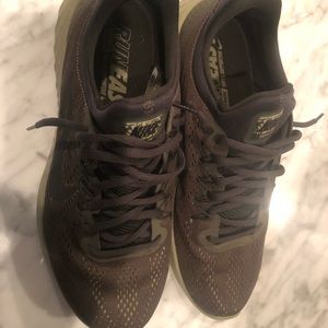 Nike Skyelux Size 11